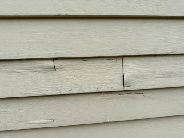 How To Choose The Right Materials for Your Siding Installation in 'Northbrook, OH